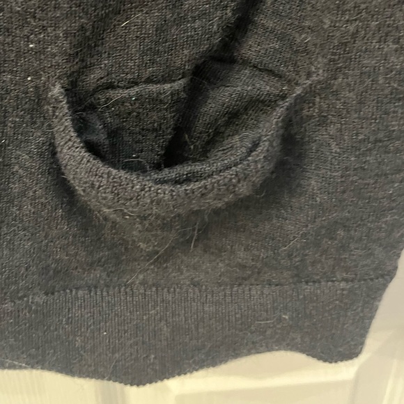 Gap Charcoal Grey 100% Extra Fine Merino Wool Cardigan - Picture 7 of 13